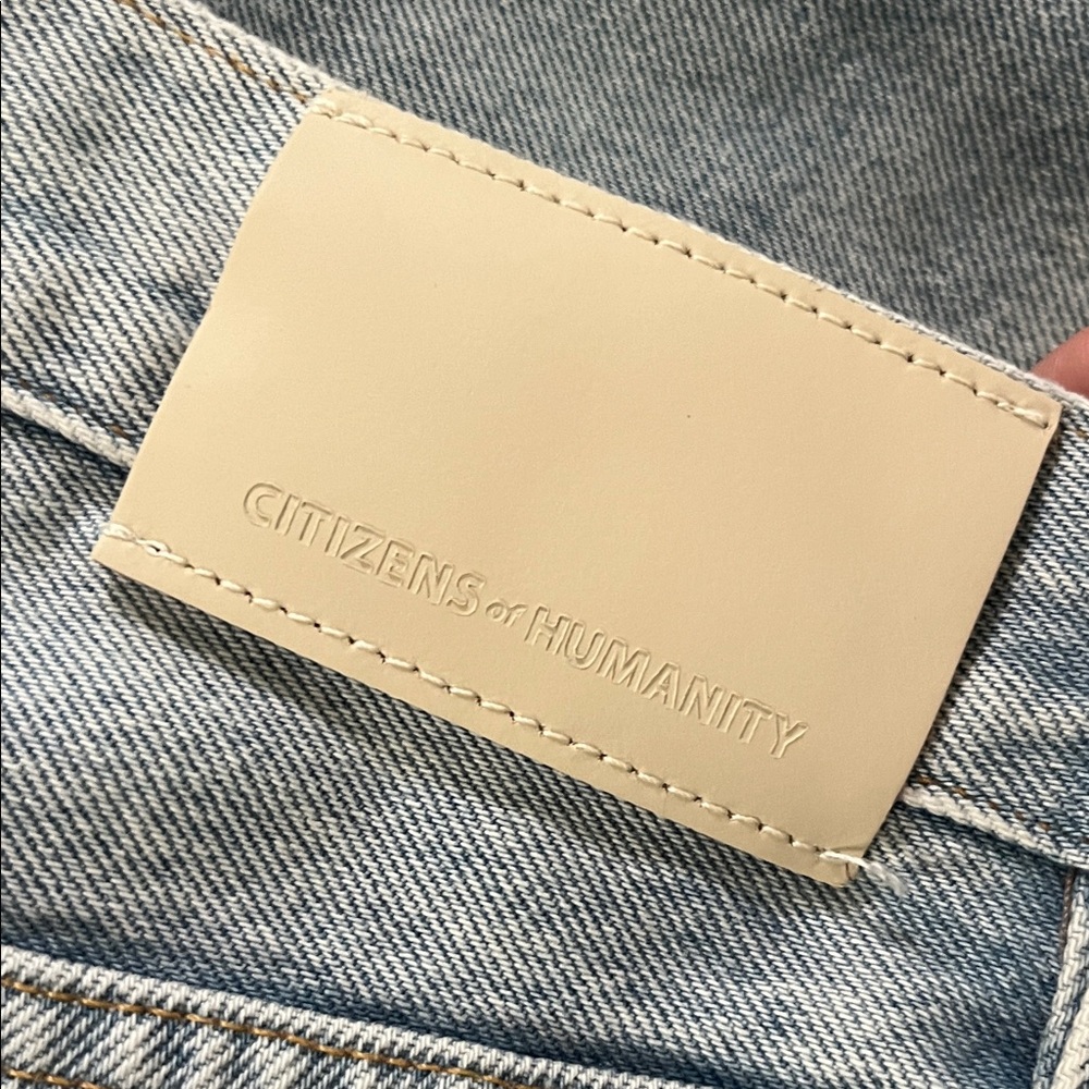 Citizens of Humanity AYLA Light Blue Denim Shorts with Button Waist - Picture 9 of 12